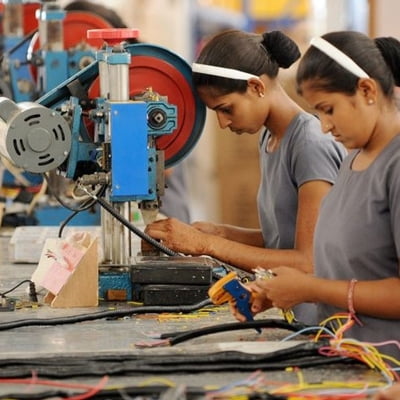  DIA DA MULHER: INICIATIVAS VALORIZAM PRESENÇA FEMININA EM FÁBRICA NA BAHIA