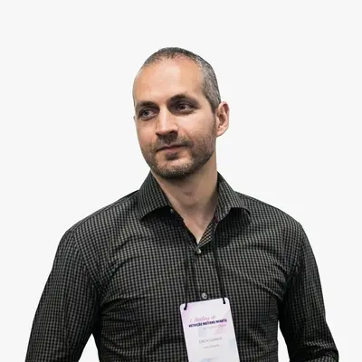 ERIC SLYWITCH MINISTRA CURSO GRATUITO EM SALVADOR PARA PROFISSIONAIS DE SAÚDE