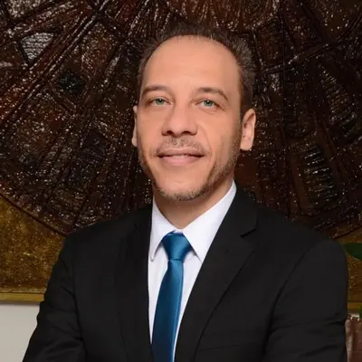 DIRETOR REGIONAL DA ASSOCIAÇÃO DE DELEGADOS DE POLÍCIA FEDERAL RECEBE MEDALHA THOMÉ DE SOUZA