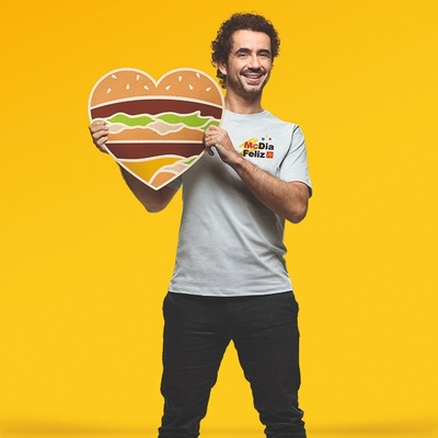 FELIPE ANDREOLI É O EMBAIXADOR DO MCDIA FELIZ 2019