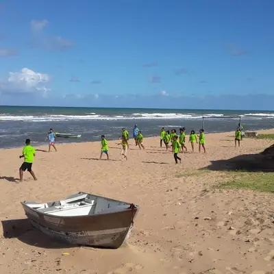 PROJETO ESPORTIVO BENEFICIA 600 CRIANÇAS E ADOLESCENTES NO LITORAL NORTE BAIANO