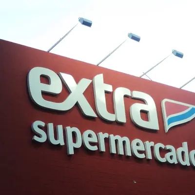 EXTRA REALIZA AÇÃO QUEIMA DE ESTOQUE DE ANIVERSÁRIO COM DESCONTOS DE ATÉ 60%
