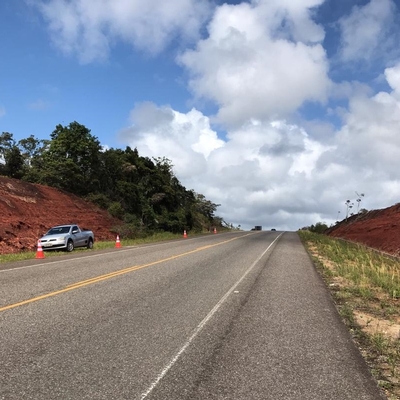 BA-099: OBRAS DE RECUPERAÇÃO GARANTEM MAIS SEGURANÇA PARA OS MOTORISTAS