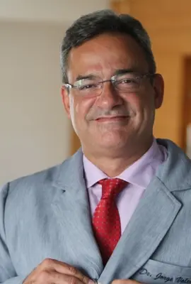 DR. JORGE VALENTE TERÁ CONSULTÓRIO PRÓPRIO EM SALVADOR AINDA EM 2020