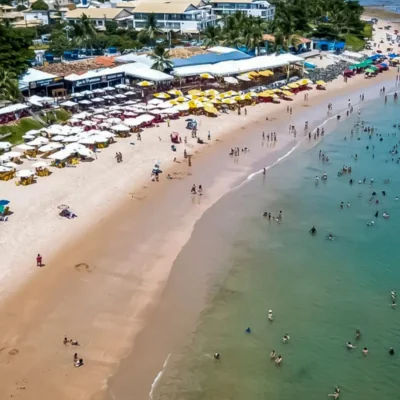 Selo Bandeira Azul: Camaçari e Salvador são únicas cidades do Nordeste com mais de uma praia na lista 