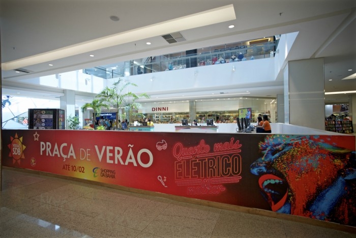 Folião terá guarda-volumes, customização de abadá e balcão com informações turísticas no Shopping da Bahia